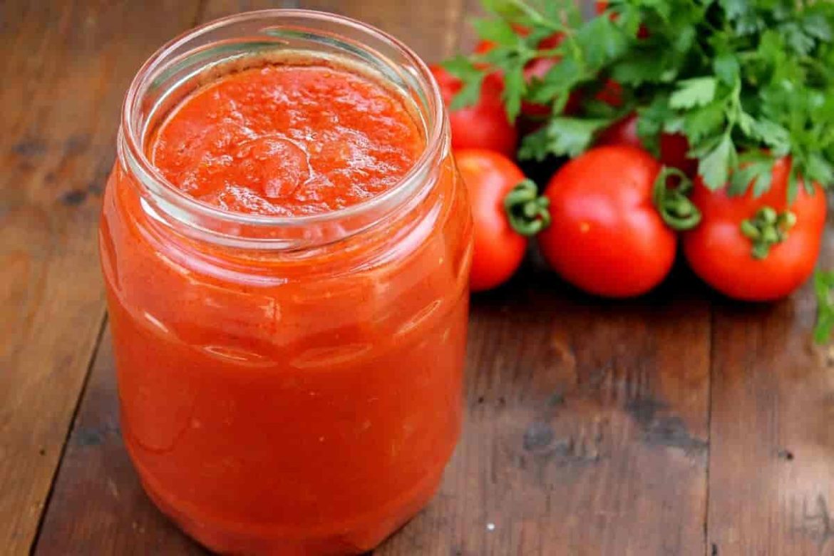 how long does canned tomato sauce last in the fridge